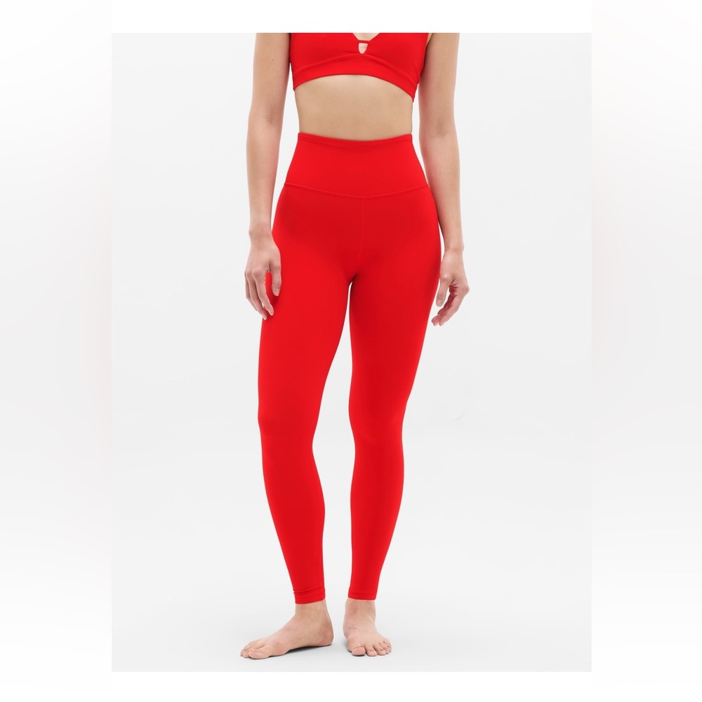 NWT Athleta Ultra High Rise Elation Tight - Size L